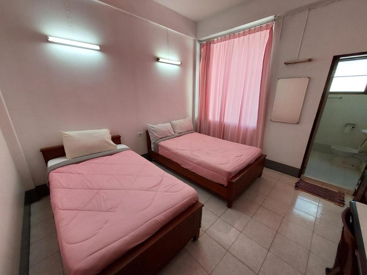 Grand Hotel Nakhon Phanom Eksteriør bilde
